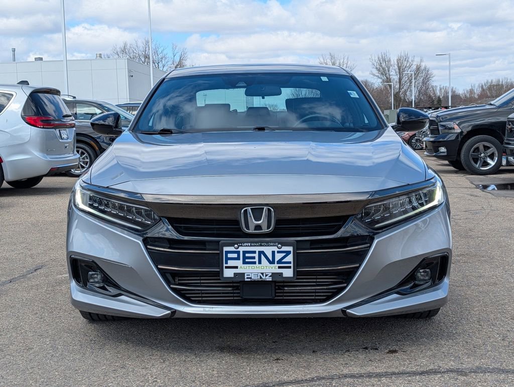 Used 2022 Honda Accord Sport with VIN 1HGCV1F33NA121016 for sale in Rochester, Minnesota