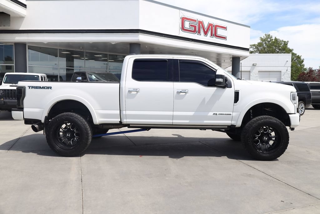 Used 2020 Star White Ford XL image 7