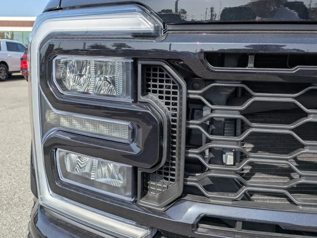 New 2026 Agate Black Metallic Ford F-250® Lariat® image 10