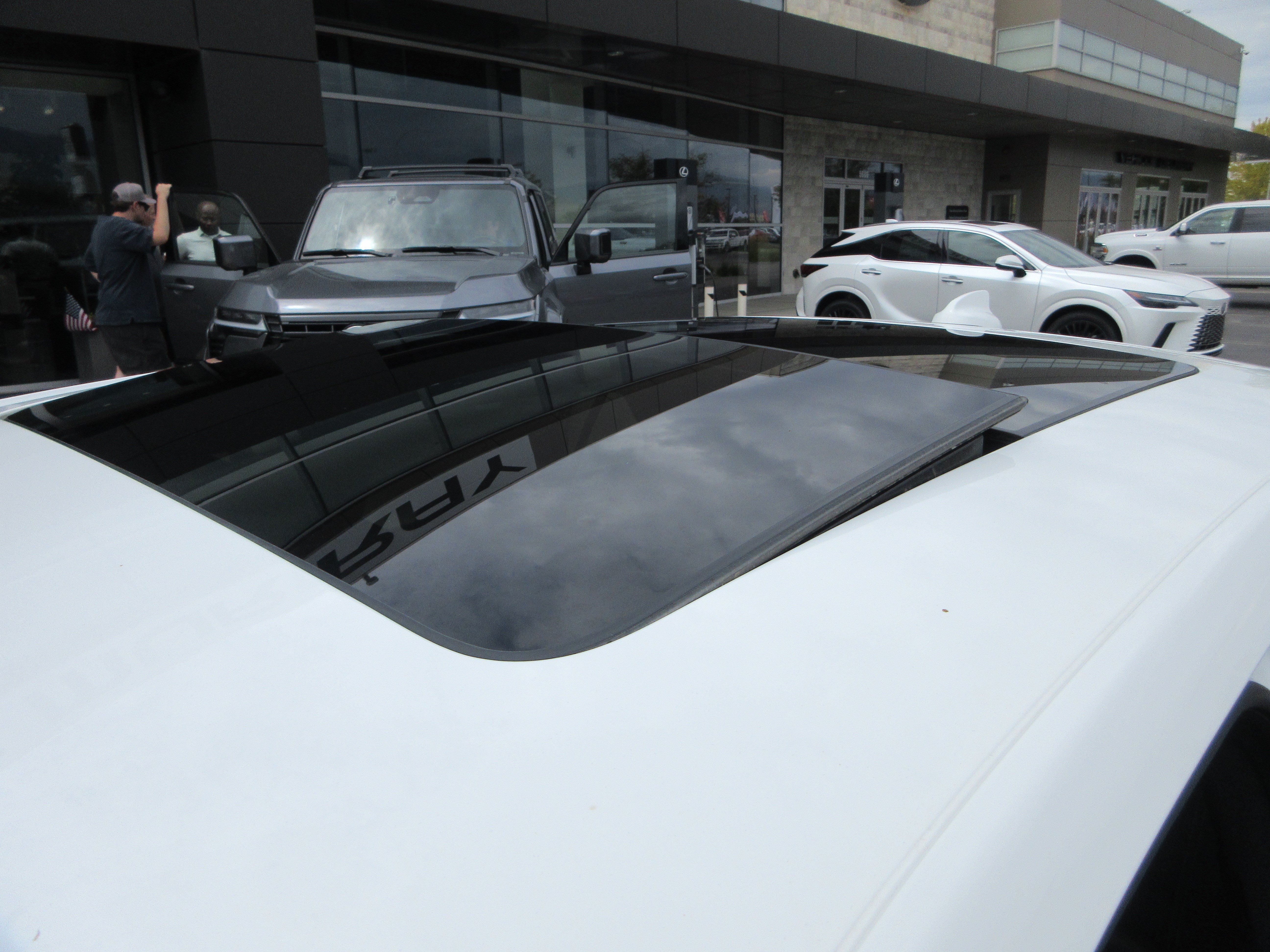 Used 2022 Bright White Clearcoat Chrysler S image 16