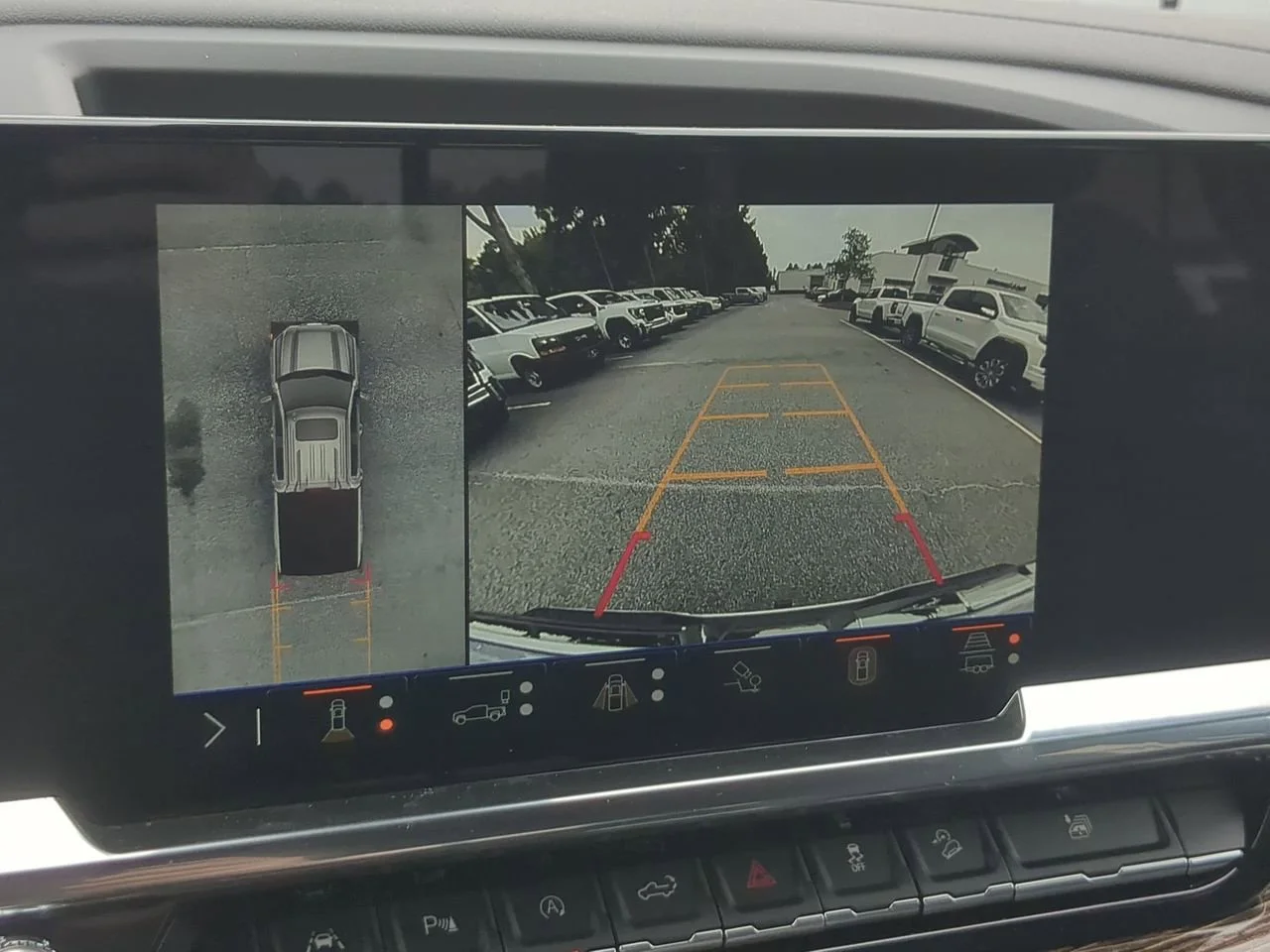 New 2026 Summit White GMC Elevation image 15