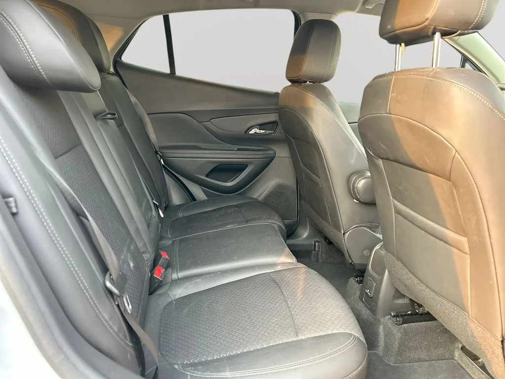 Used 2022 White Buick Preferred image 25