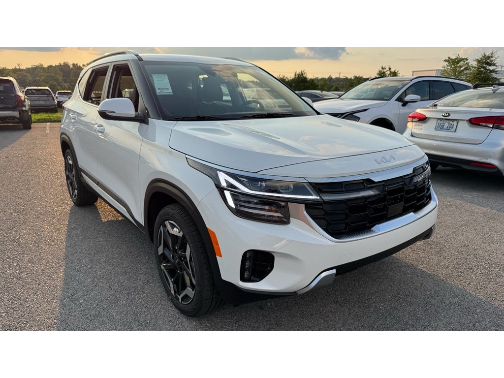 2026 Kia Seltos SX photo 2