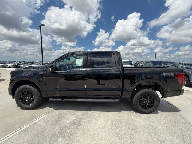 New 2026 Agate Black Metallic Ford XLT image 11