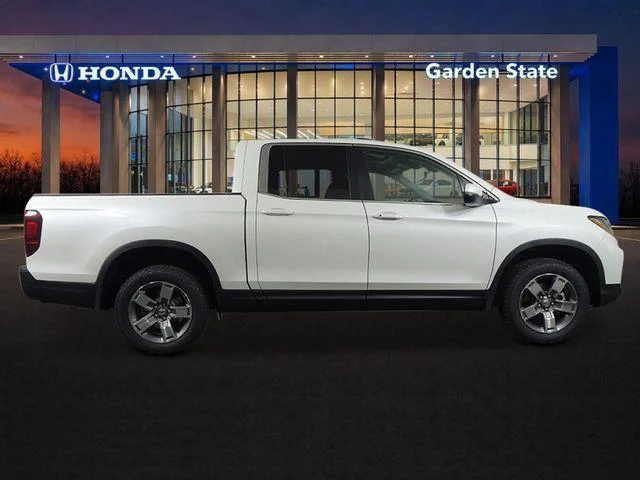 New 2026 White Honda RTL image 6