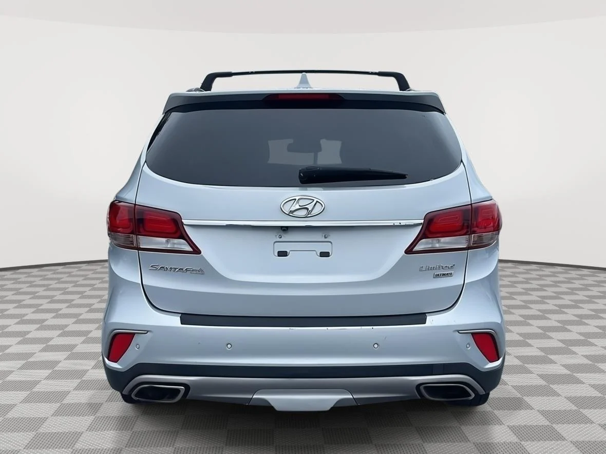 Used 2017 Circuit Silver Hyundai Limited Ultimate image 4