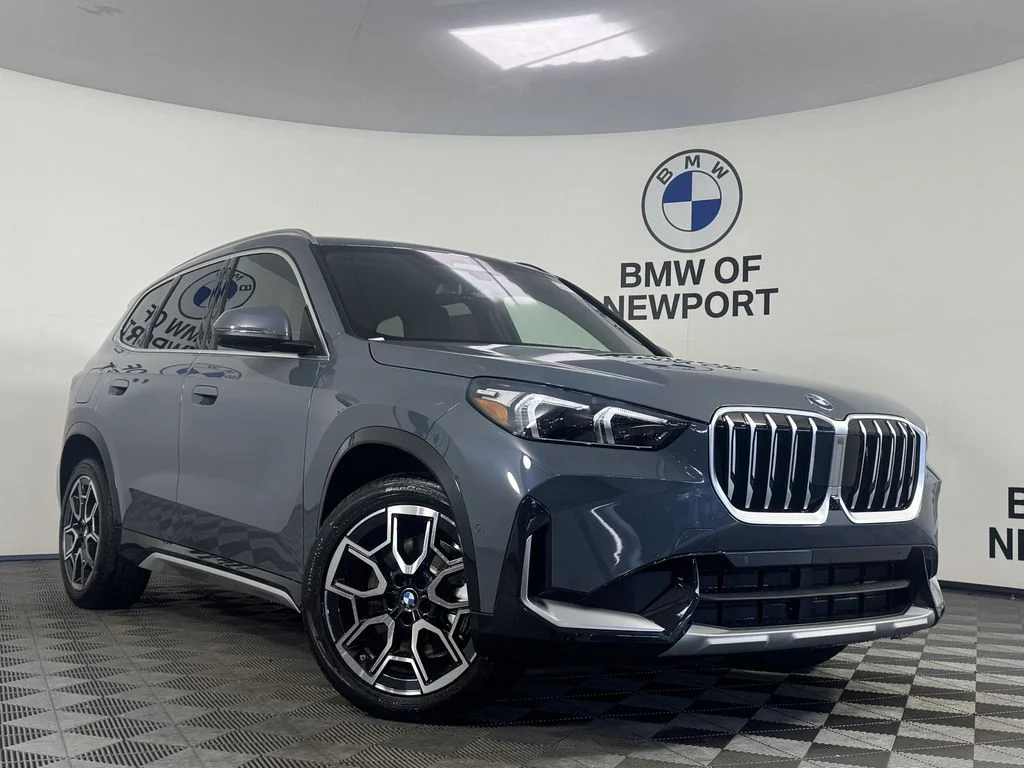 New 2027  BMW xDrive28i image 3
