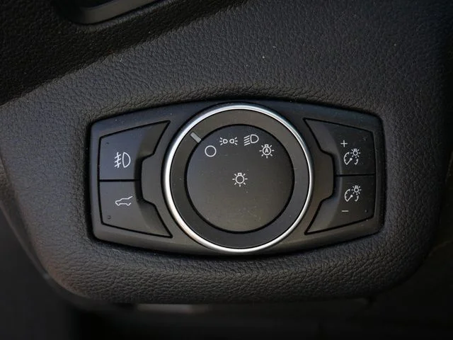 Used 2018 White Ford SE image 17