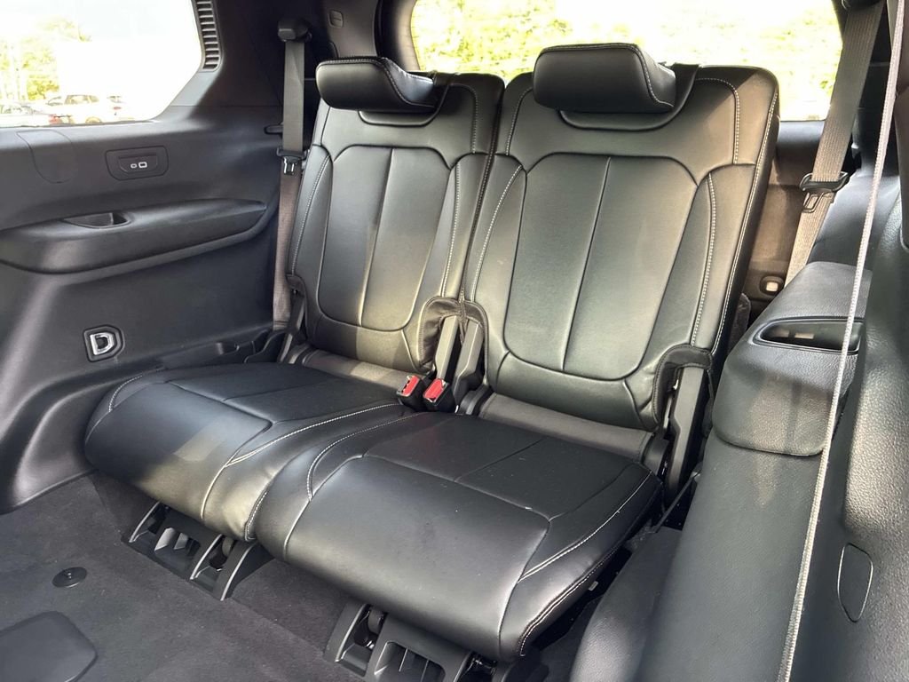 Used 2024 Silver Jeep Limited image 17