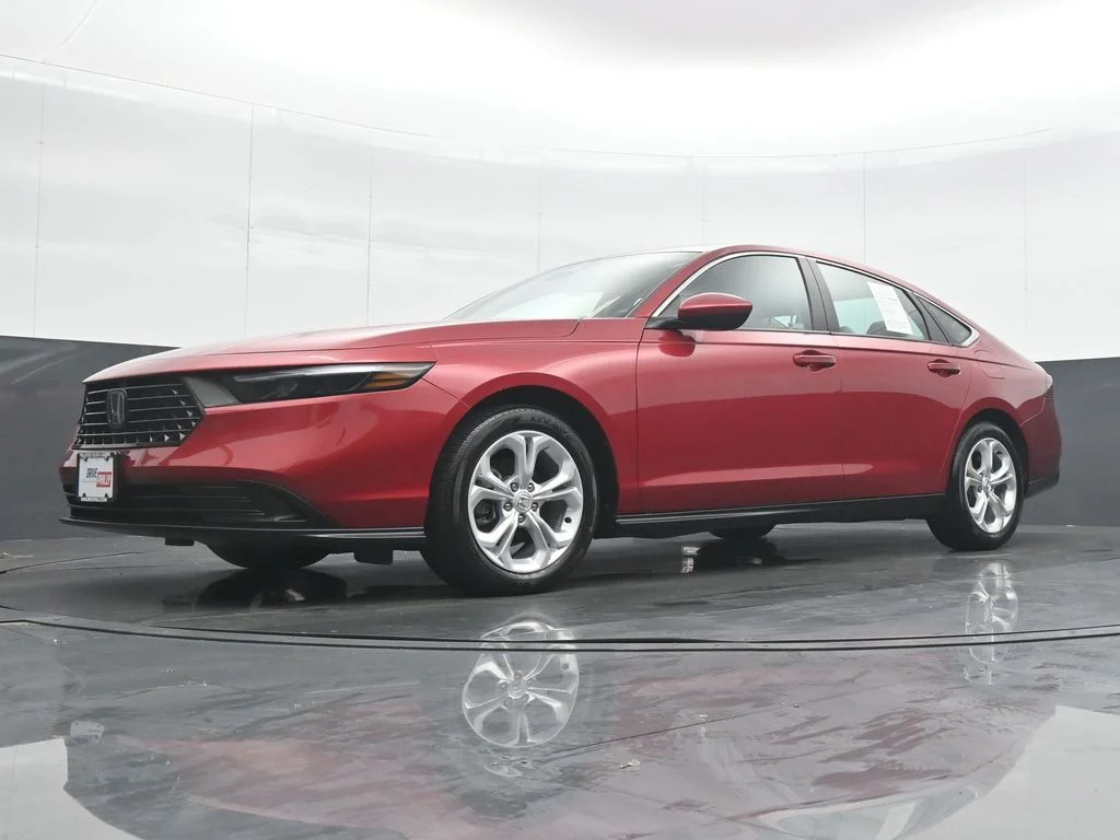 Used 2024  Honda LX image 26