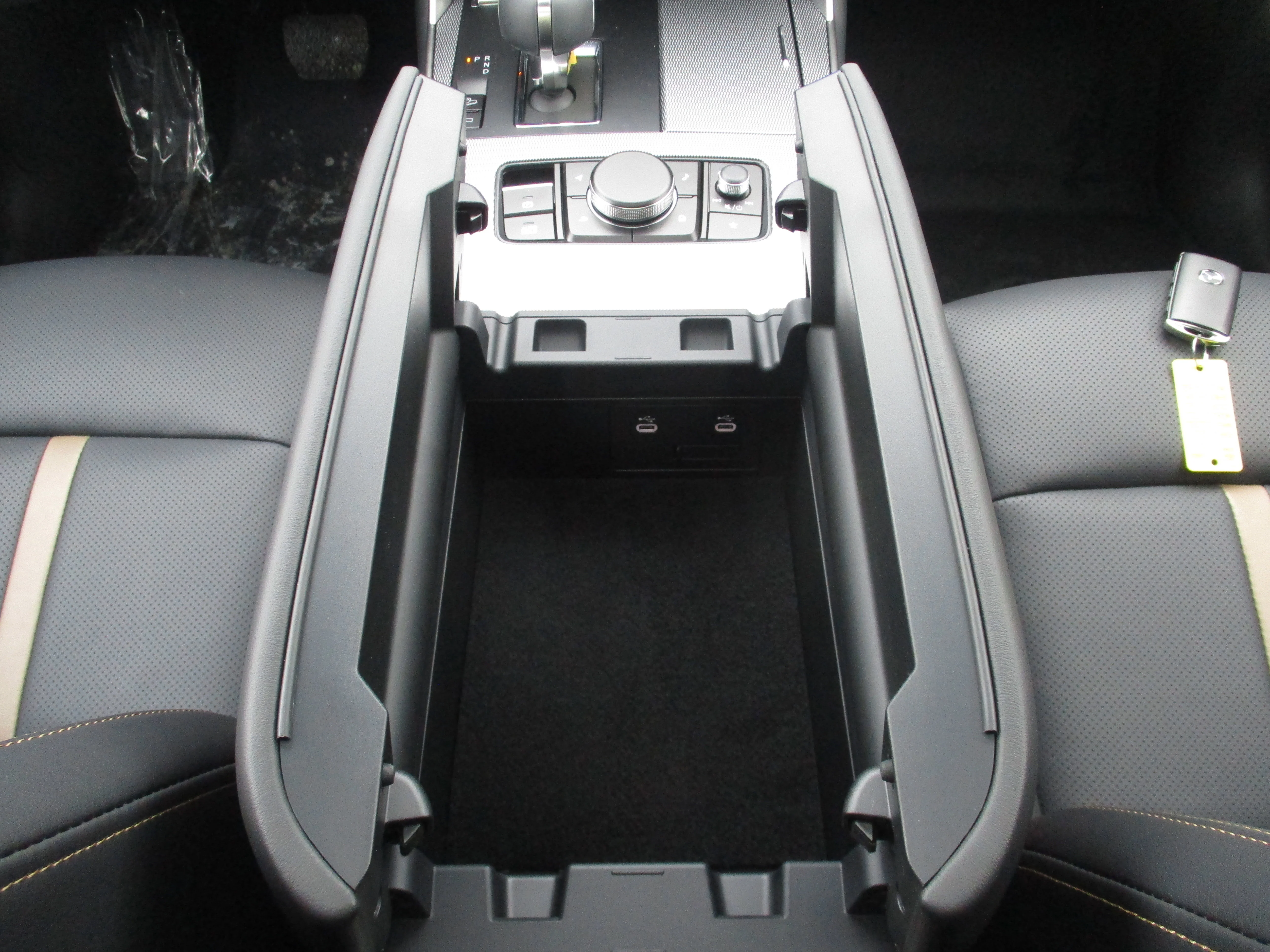 2026 Mazda CX-70 Premium Package - Photo 22