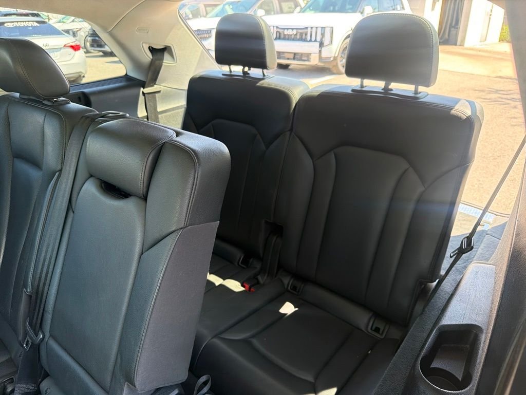 Used 2018  Audi 3.0T Prestige image 25