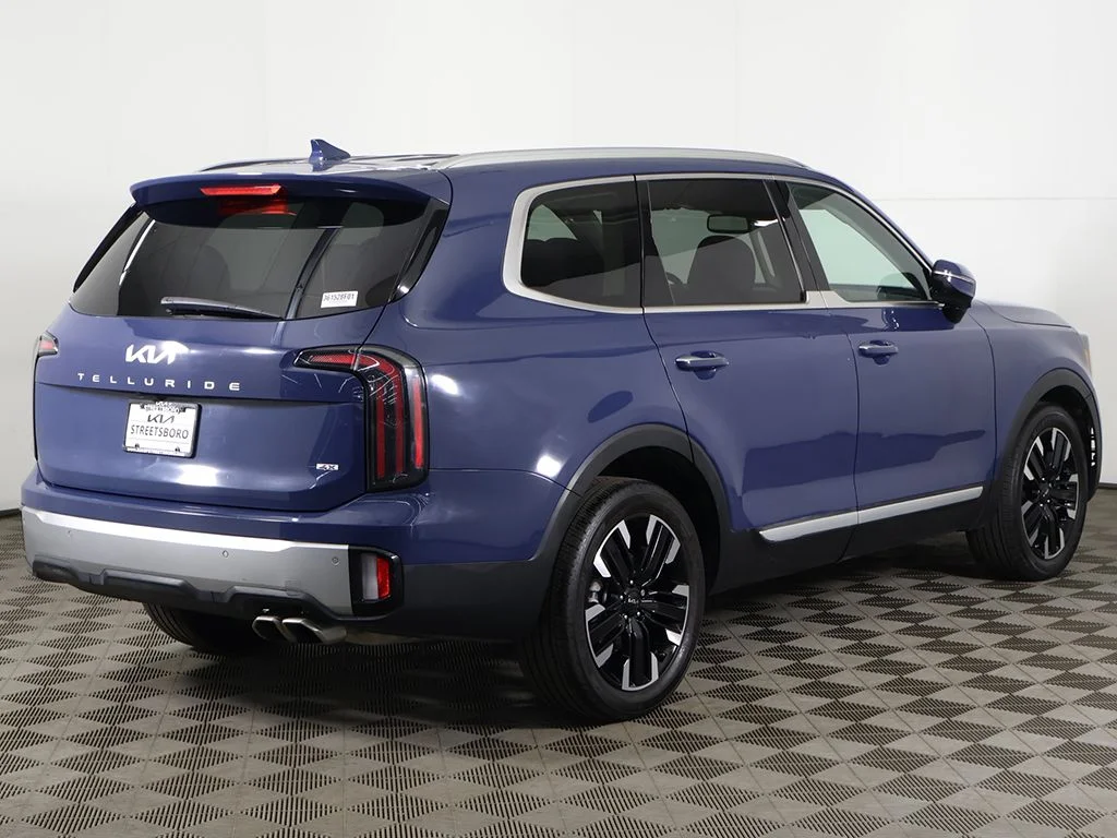 Used 2023 Black Kia SX image 14