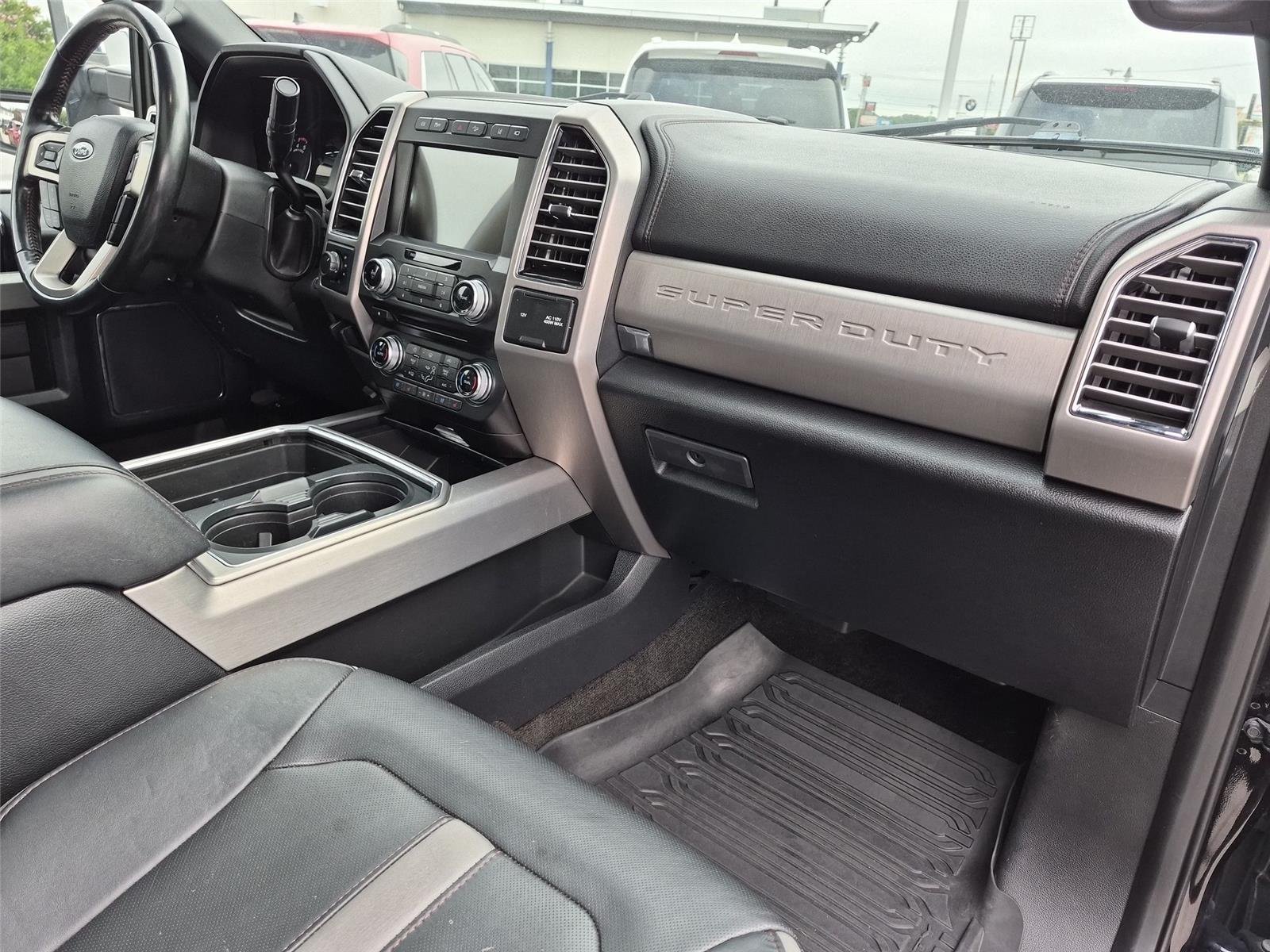 Used 2018 Shadow Black Ford Platinum image 39