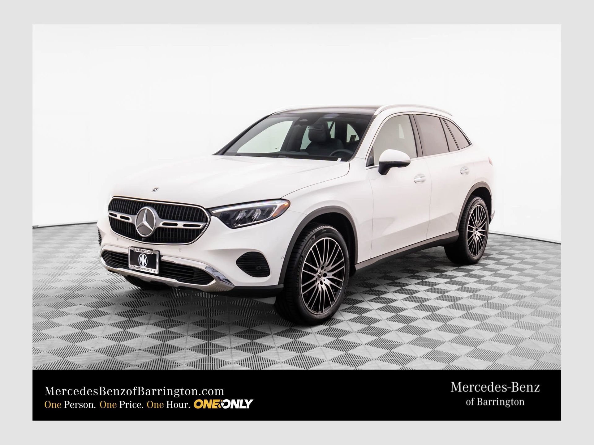 New 2026 Polar White Mercedes-Benz GLC 300 image 1