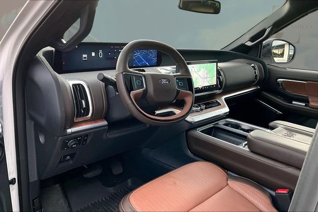 Used 2025 White Ford King Ranch image 12
