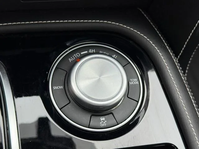 Used 2024 Black INFINITI PREMIUM SELECT AWD image 20