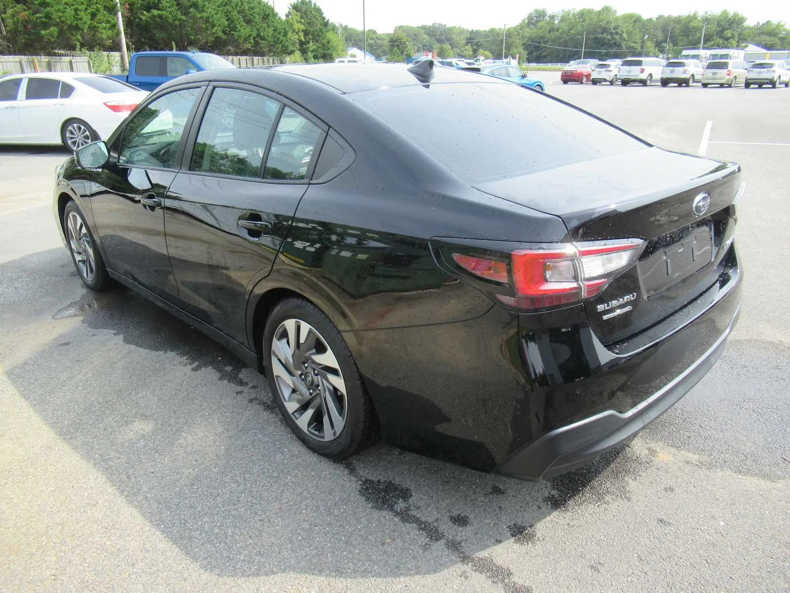 Used 2024 Crystal Black Silica Subaru Limited image 7