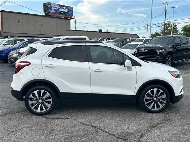 Used 2021 White Buick Preferred image 12