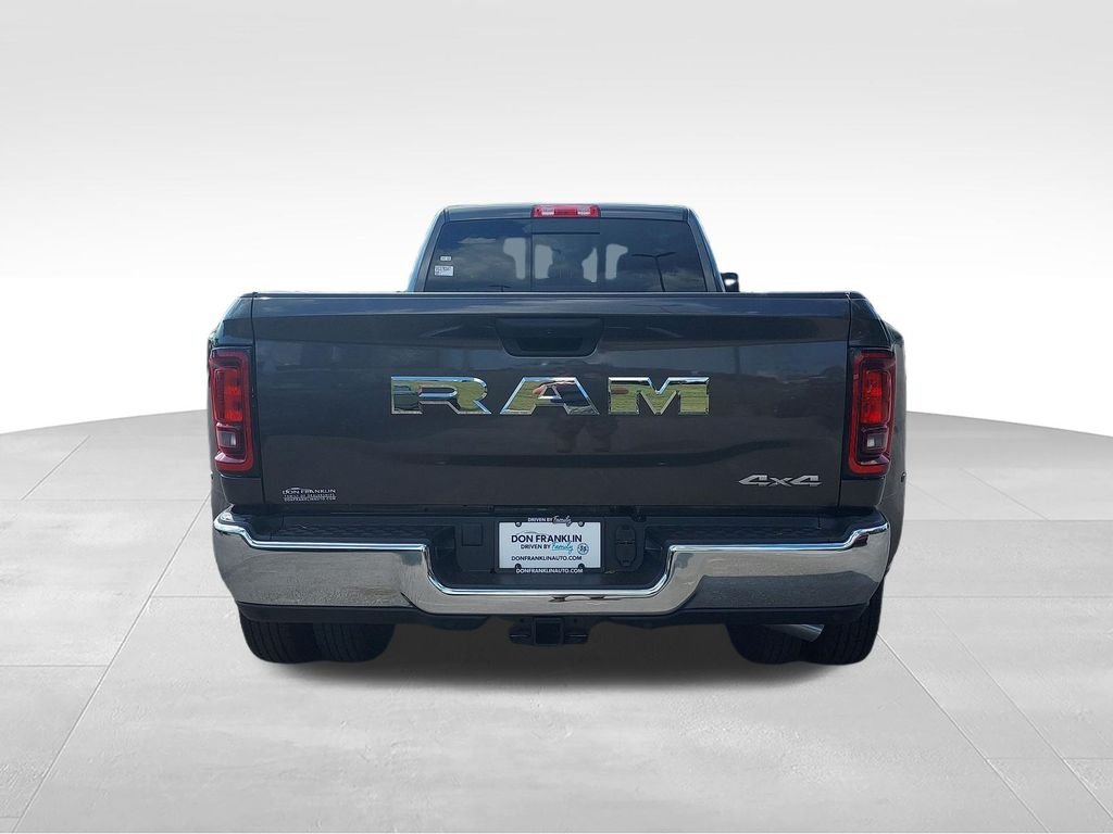 New 2027 Granite Crystal Metallic Clear-Coat Exterior Paint RAM Tradesman image 4