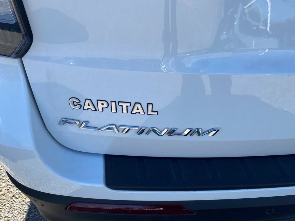 Used 2025 White Ford Platinum image 13
