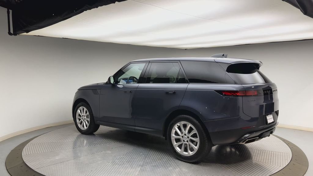 Used 2024 Varesine Blue Metallic Land Rover SE image 4
