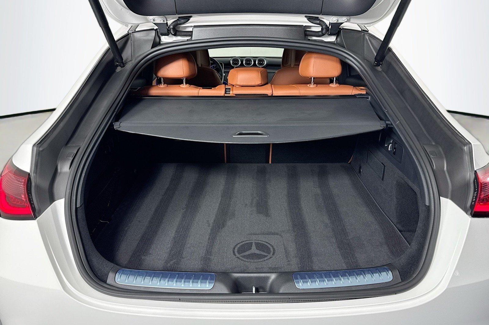 Certified Used 2025 Polar White Mercedes-Benz 300 image 24