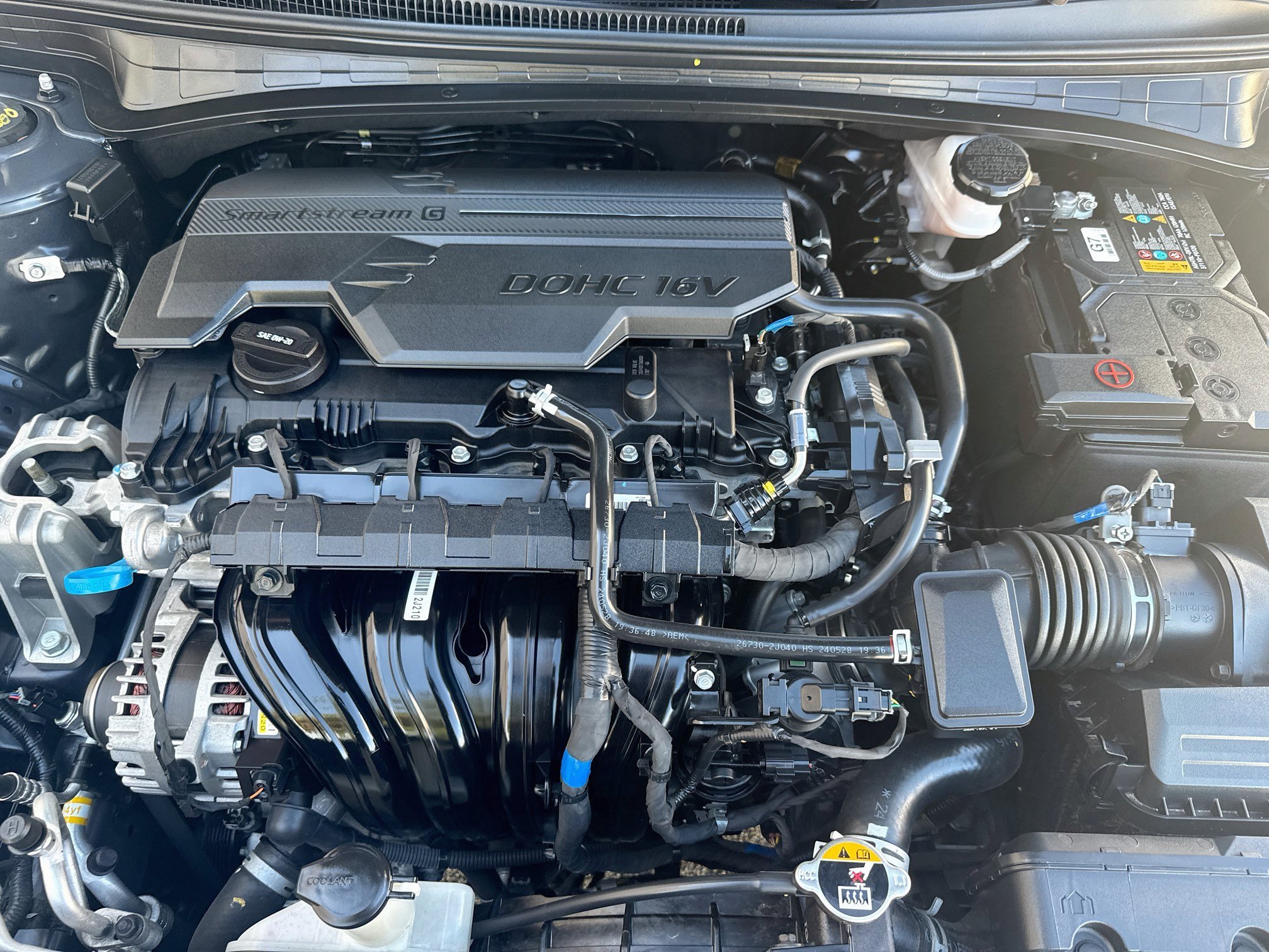 2025 Hyundai Elantra SE - Photo 32