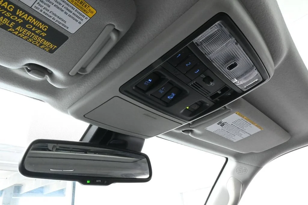 Used 2024 Ice Toyota SR5 Premium image 25