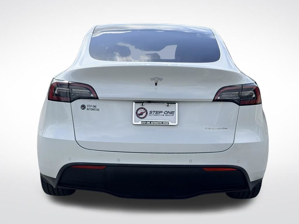 Used 2021  Tesla Long Range image 5