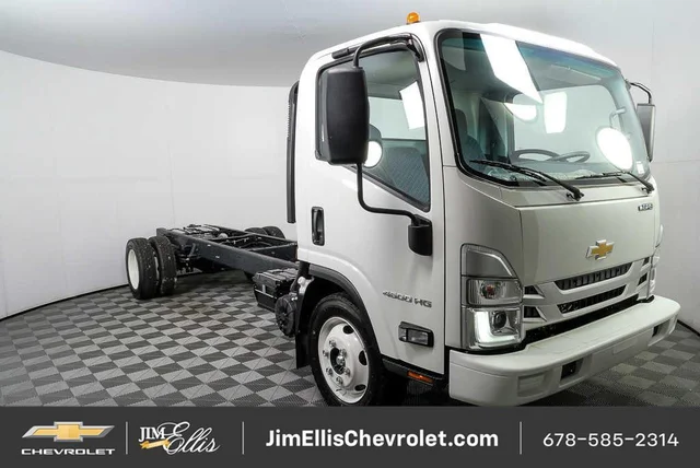 2025 Chevrolet Low Cab Forward 4500 HG NA