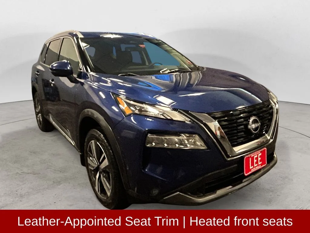 Used 2023 Caspian Blue Metallic Nissan SL image 8
