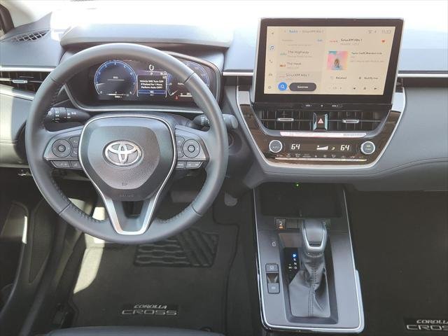 Certified Used 2026 WIND CHILL PEARL* Toyota  image 19