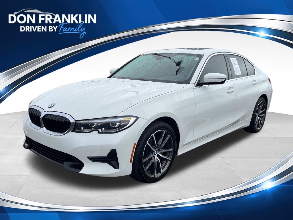 Used 2022 White BMW 330i xDrive image 1