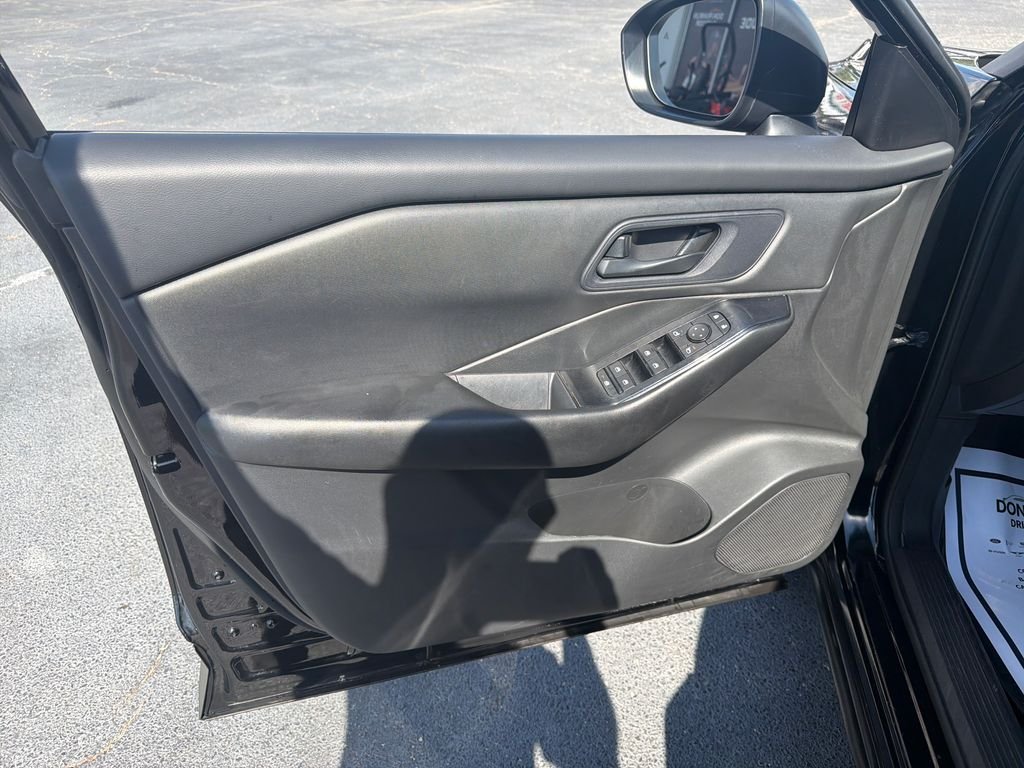 Used 2024 Black Nissan S image 13