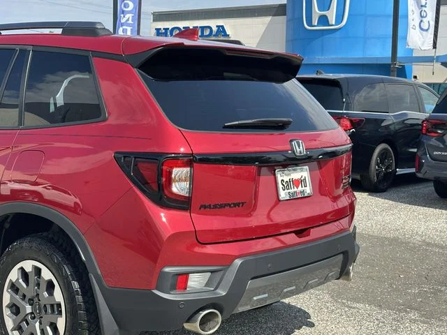 Used 2024 Red Honda TrailSport image 11
