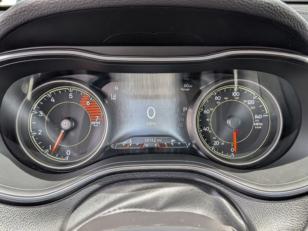 Used 2022 Gray Jeep Limited image 18