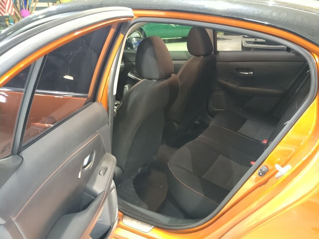 Used 2020 Orange Nissan SR image 13