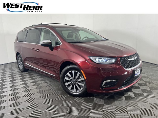 2023 Chrysler Pacifica Hybrid Limited