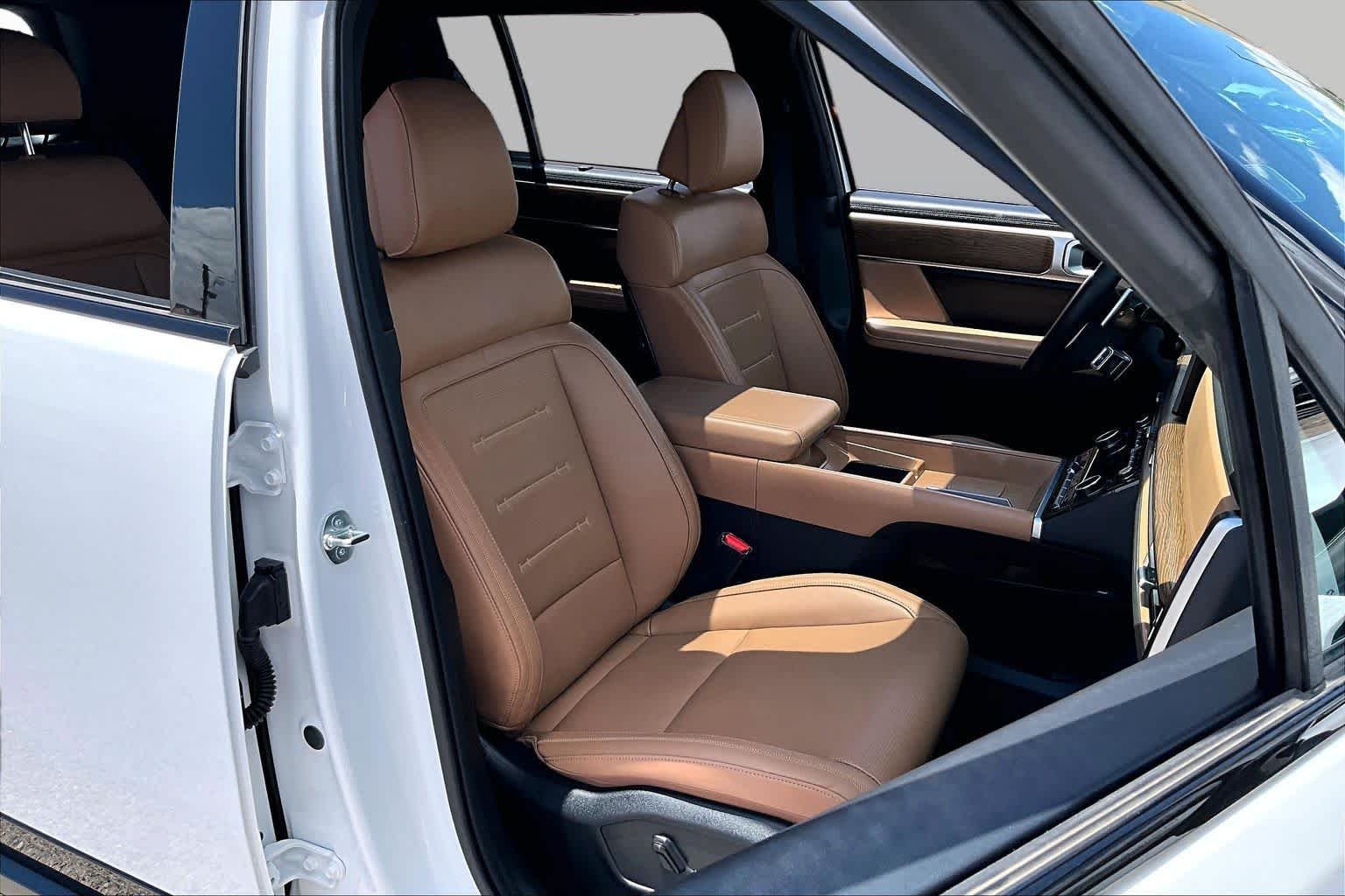 Pre-Owned 2026 Hyundai Santa Fe Hybrid Calligraphy