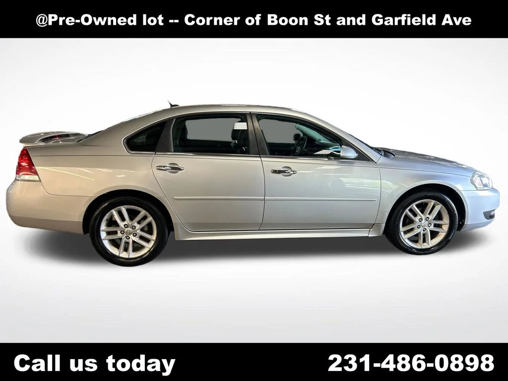Used 2016 Silver Chevrolet LTZ image 6