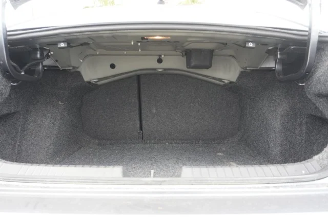 Used 2020 GREY Volkswagen S image 9