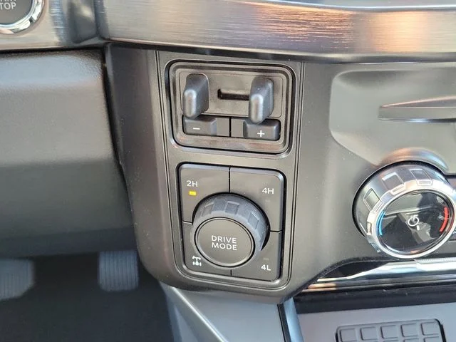 New 2026 Avalanche Ford Lariat image 35