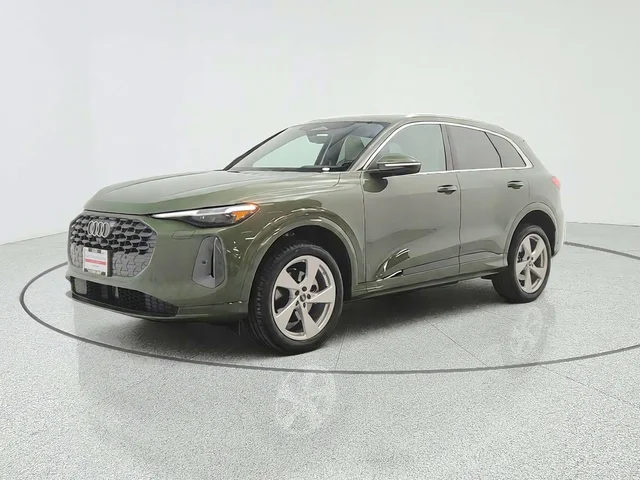 2025 Audi Q5 Premium Plus