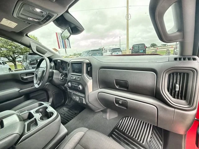 Used 2024 Red Hot Chevrolet Custom image 28