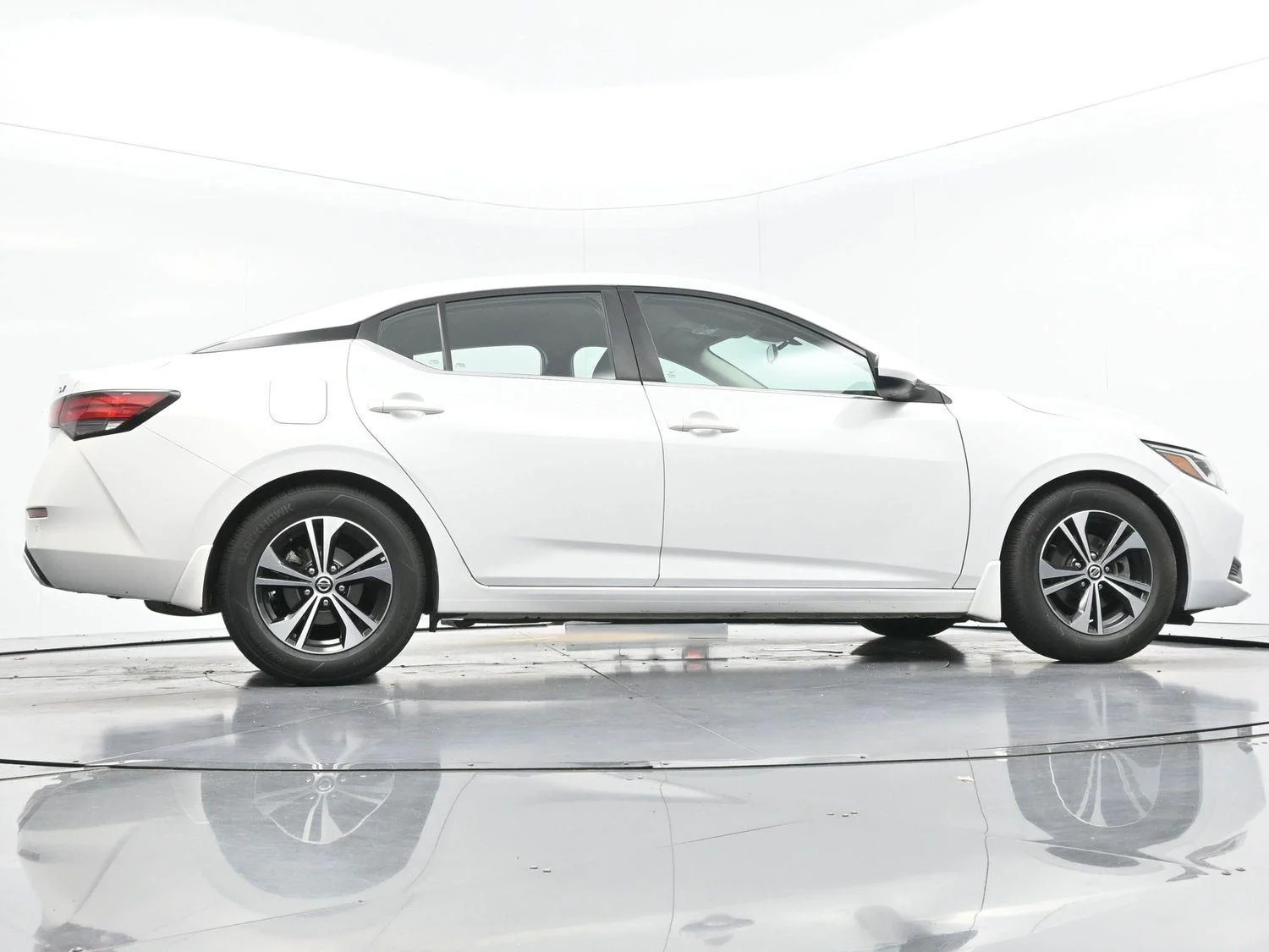 Used 2021 Aspen White Tricoat Nissan SV image 46