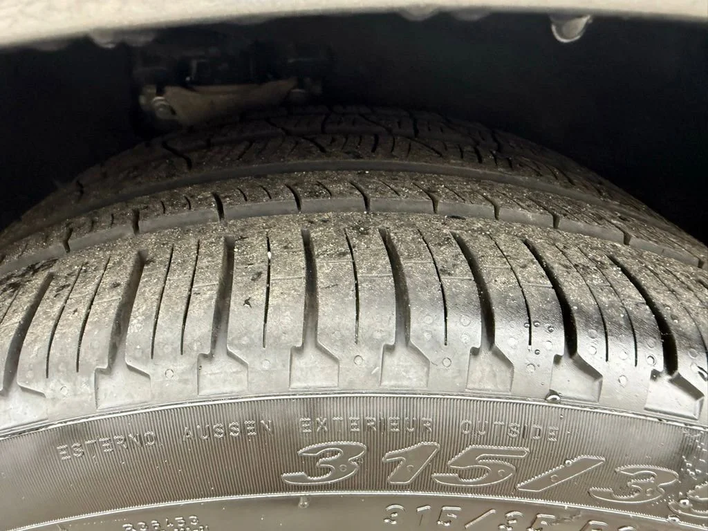 Used 2022  Porsche Turbo image 34