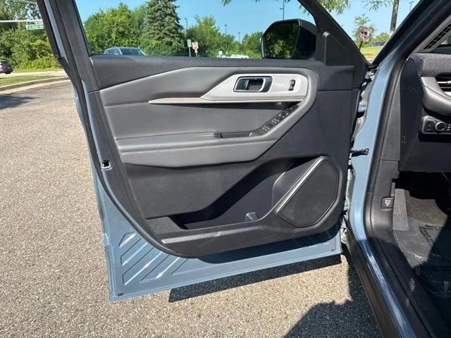 Used 2025 Blue Ford Active image 21