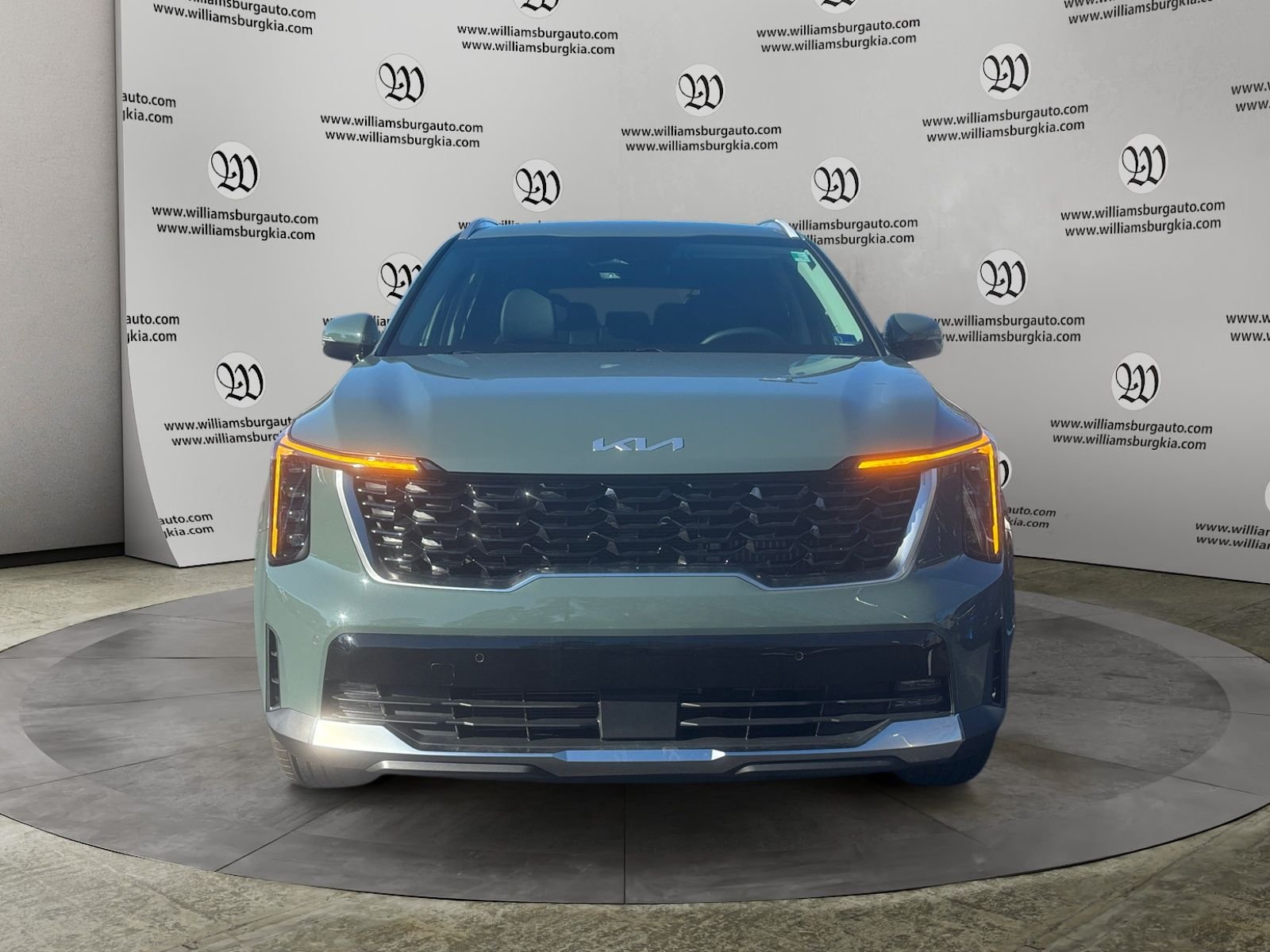 New 2026 Cityscape Green Kia EX image 8