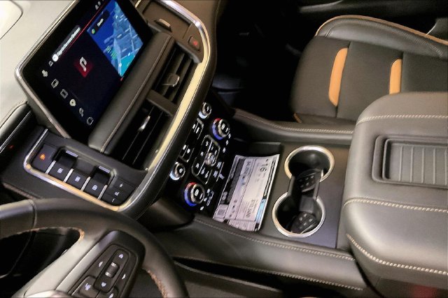 Used 2024 Black GMC AT4 image 23